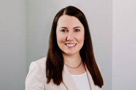 Marina Nottenkämper, Wohnungsvermietung